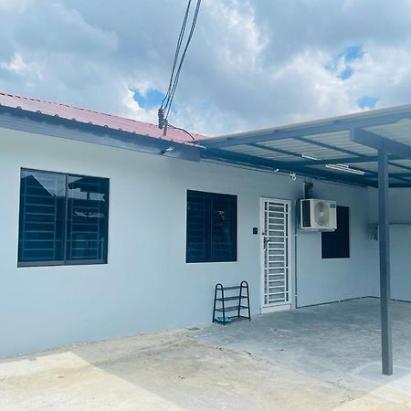 Sshomestay Skudai Buitenkant foto